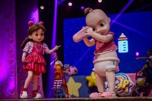 Maria Clara e JP
Helena Mello